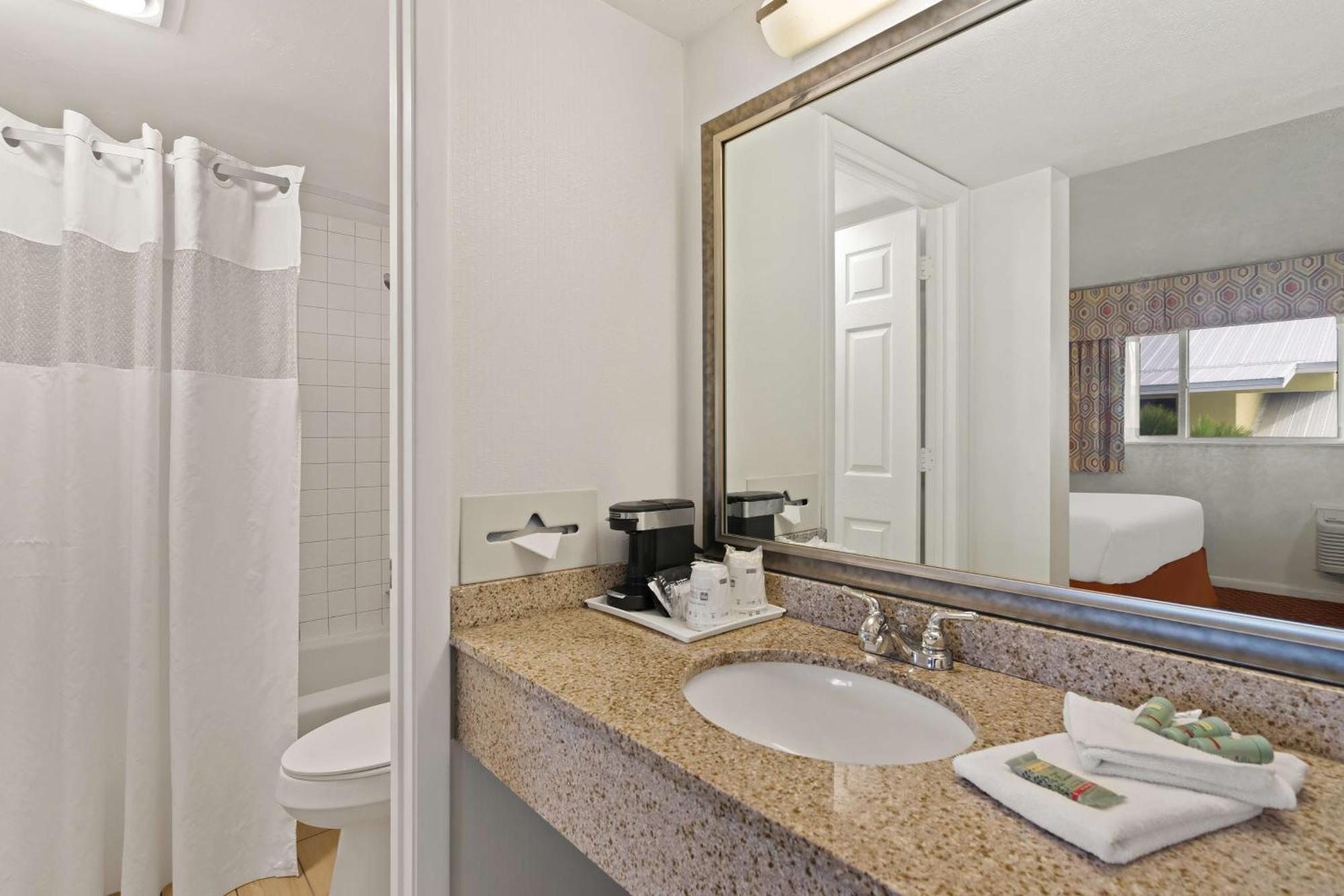 Best Western Port St. Lucie Eksteriør billede